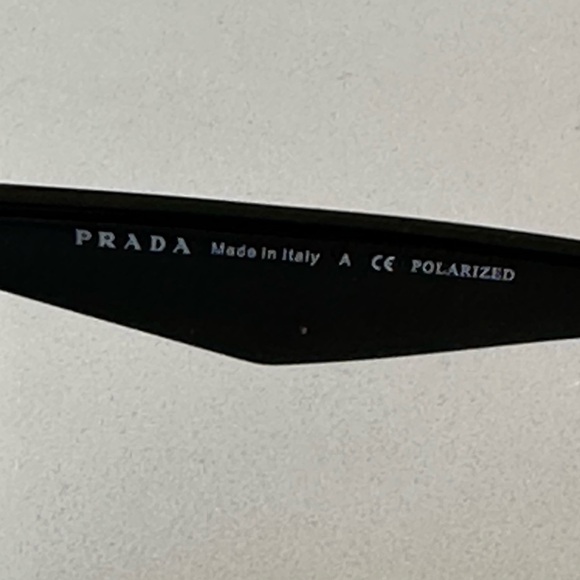 GREAT CONDITION PRADA AVIATOR SUNGLASSES - Picture 4 of 5